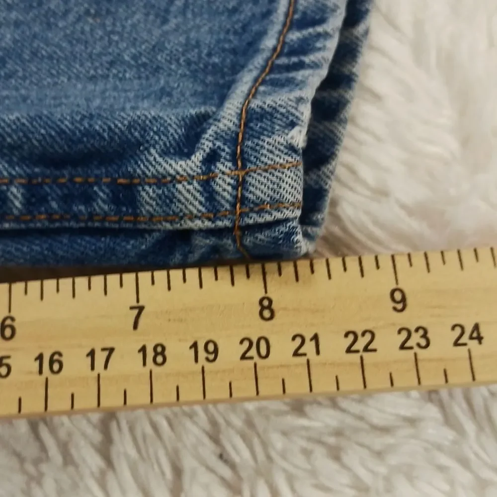 Levi's 505 Men's 36 (see measurements) Denim Shorts. Blue.